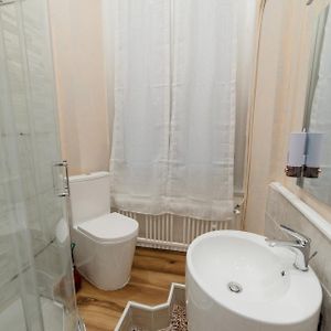 Camera con letto king size